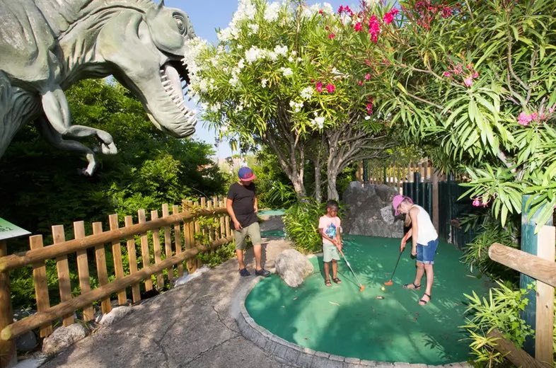 Promo Adventure Golf : réduction 20% et plus sur le mini-golf à Antibes