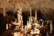 Promo billet tarif Aven d'Orgnac pas cher pour visite Grotte et Cité préhistoire
